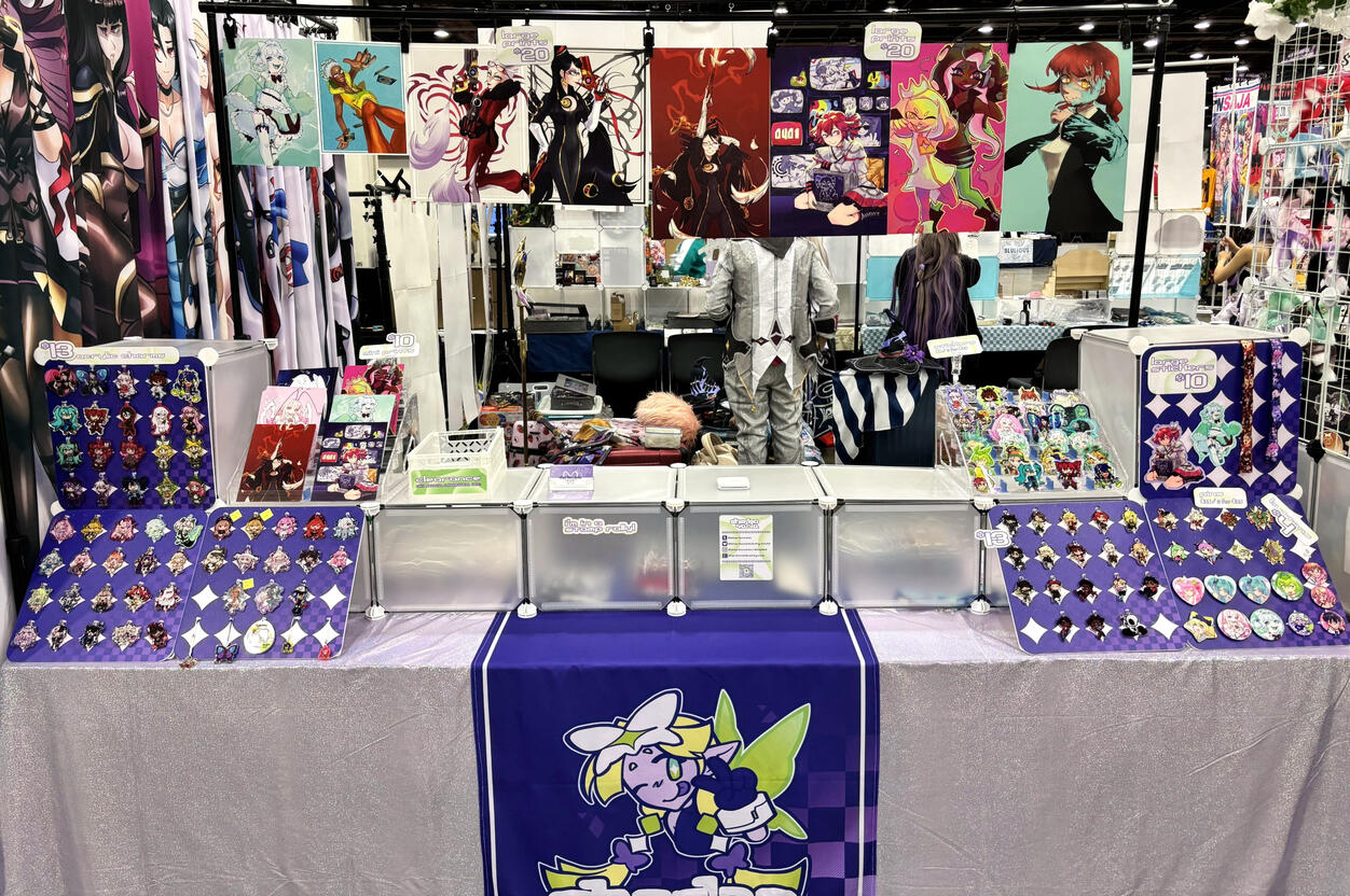 8ft - Youmacon 2025